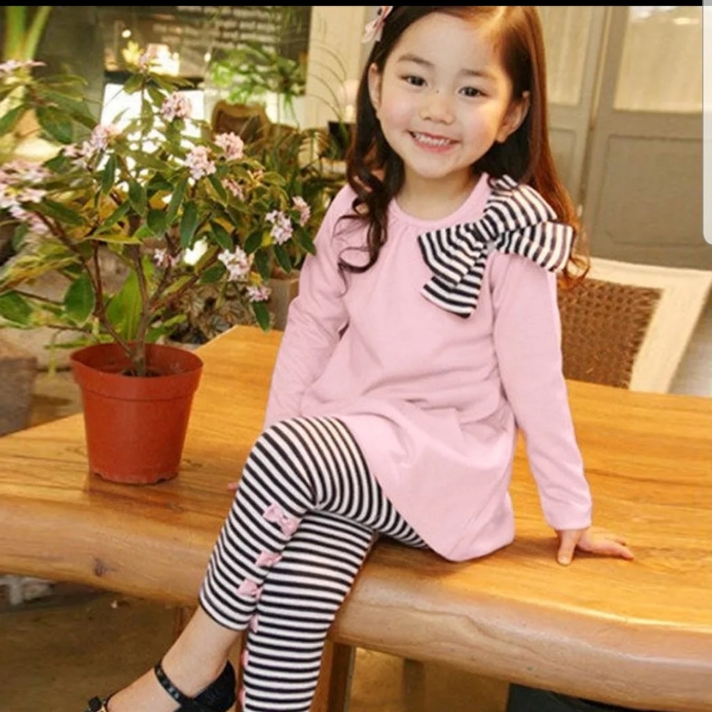 Super cute bow outfit